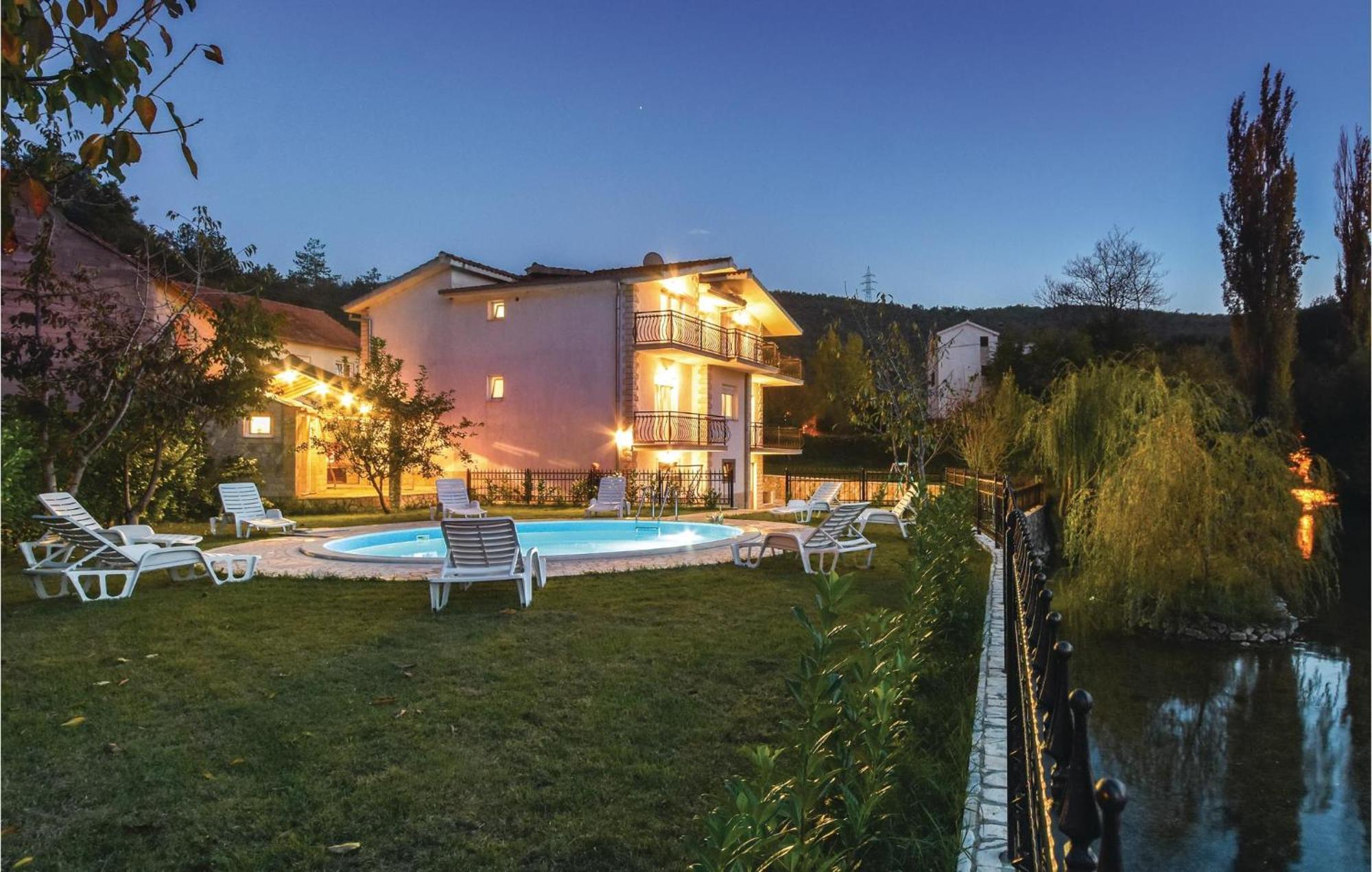 Nice Home In Grab With Wifi Exterior foto